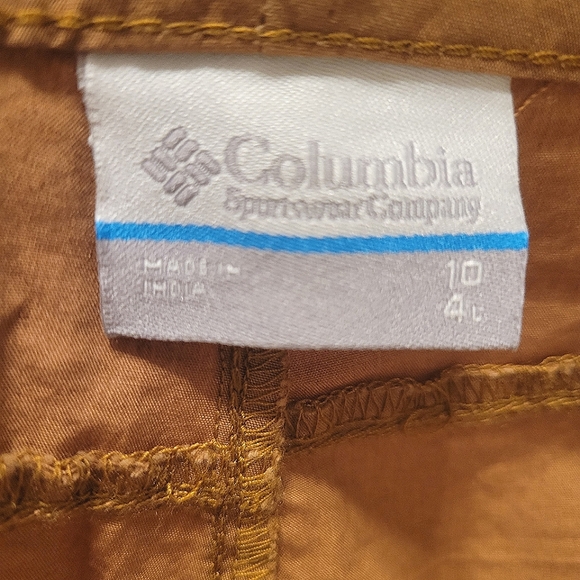 NWT COLUMBIA Women's Camel Brown Washed Out 4" Inseam Chino Shorts Regular Fit - Picture 6 of 8